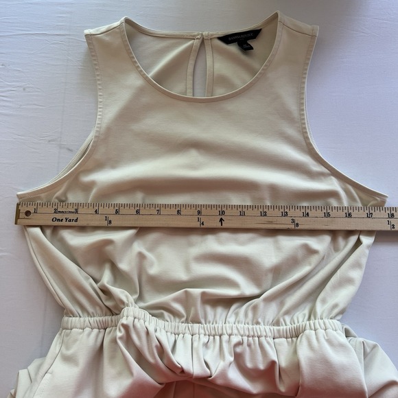 BANANA REPUBLIC Cream Romper Dress Cut Out Back Coastal Beach Flowy Size MEDIUM - Picture 7 of 8